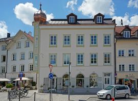 Mineralische Renovierputze und Silikat Anstrich für Stadtvilla in Bad Tölz